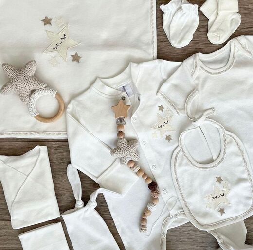 Krem Yıldızlı Hastahane Çıkış