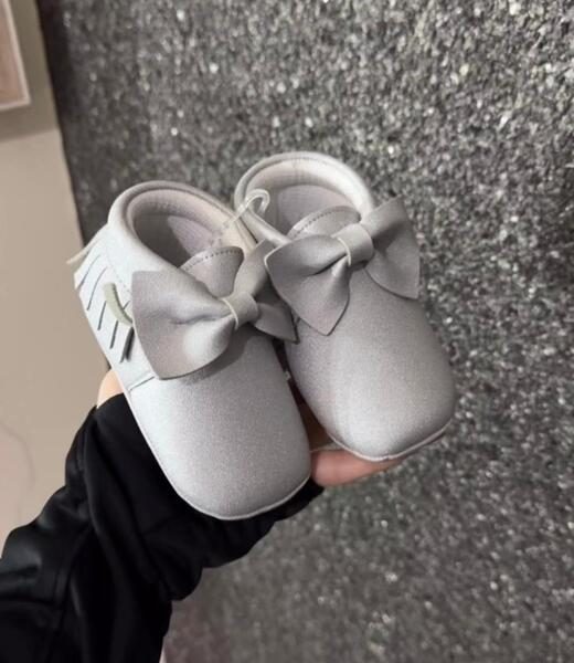 Gümüş Simli Kız Ayakkabı