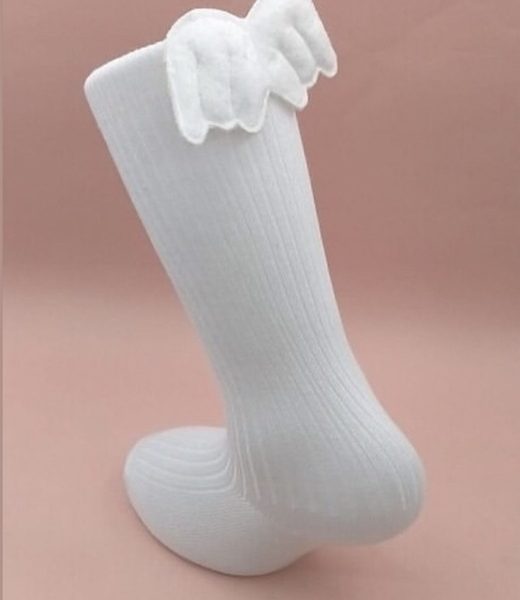 Beyaz Kelebek Çorap